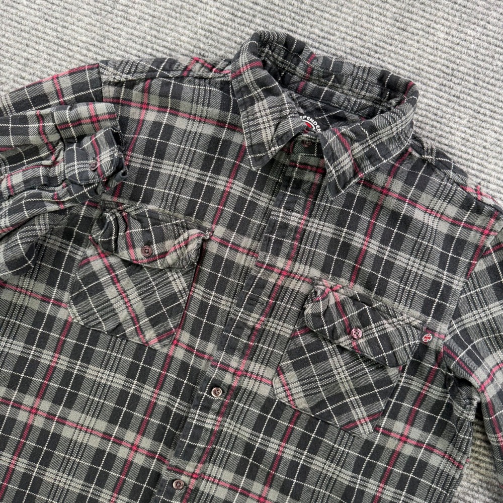 Independent Truck Company Plaid Flannel Button Up Shirt Men Large Black Grey Red